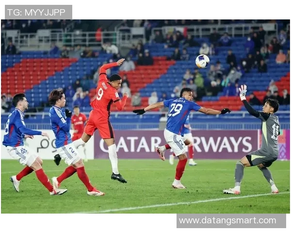 上海足球队在足球节奏排名中创下新高引发广泛关注与讨论 上海足球队在足球节奏排名中创下新高引发广泛关注与讨论